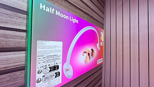 Half moon light - half, led